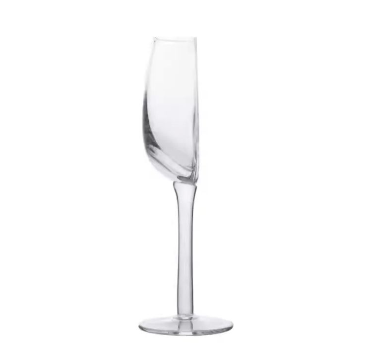 Twisted wine glass