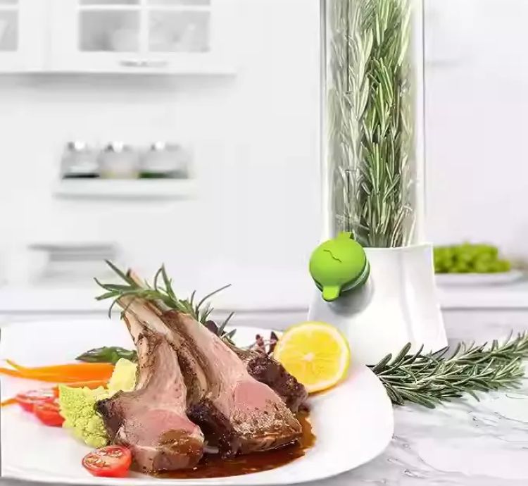 Herb and vegetable storage box