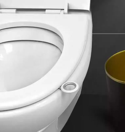 საკიდი უნიტაზის სახურავისთვის – ჰიგიენური გადაწყვეტილება